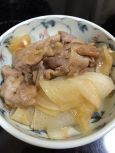 スライス大根と豚肉のにんにく醤油炒め