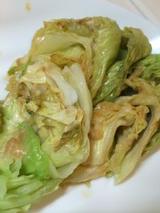 焼きキャベツのみそチーズ焼き