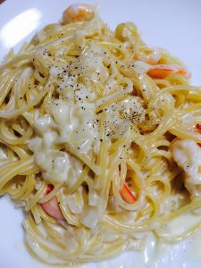 海老と濃厚チーズのクリームパスタ