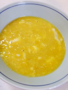 卵入りコーンクリームスープ