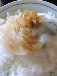 水餃子のピリ辛タレ