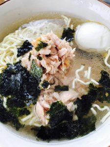 シーチキンおにぎり風ラーメン