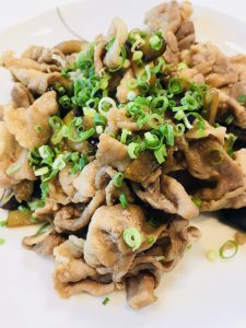 甘辛タレを絡めた豚肉と茄子の照り焼き